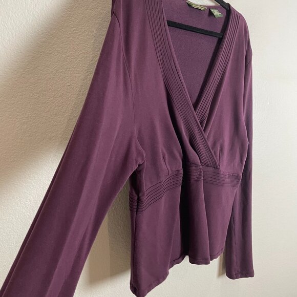 Eddie Bauer Womens XL Purple V Neck Long Sleeve Shirt Stretch Top - Picture 7 of 9